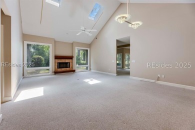 This three bedroom, 2 bathroom home sits on a quiet cul-de-sac on Moss Creek Golf Club in South Carolina - for sale on GolfHomes.com, golf home, golf lot