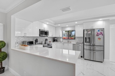 MAGNIFICENT open floor plan, Bobby Jones first floor condo 2 on Gleneagles Golf and Country Club in Florida - for sale on GolfHomes.com, golf home, golf lot