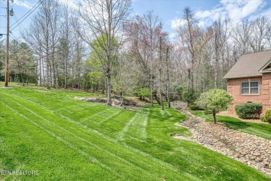 Luxury Living Meets Natural Serenity in Fairfield Glade.
Welcome on Heatherhurst Golf Course in Tennessee - for sale on GolfHomes.com, golf home, golf lot