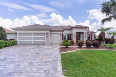 Under contract-accepting backup offers. Welcome to the Florida on Eagle Ridge At Spruce Creek Country Club in Florida - for sale on GolfHomes.com, golf home, golf lot
