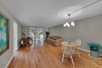 WELCOME HOME TO THIS CHARMING 2 BEDROOM, 2 BATH CONDO WITH on Marina Lakes Golf Course in Florida - for sale on GolfHomes.com, golf home, golf lot