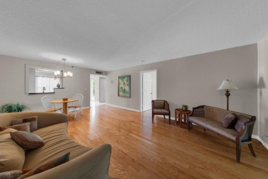 WELCOME HOME TO THIS CHARMING 2 BEDROOM, 2 BATH CONDO WITH on Marina Lakes Golf Course in Florida - for sale on GolfHomes.com, golf home, golf lot