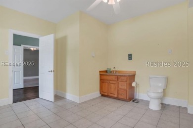 Make this your dream home, unlock its potential. 3 story  w/ on Old South Golf Links in South Carolina - for sale on GolfHomes.com, golf home, golf lot