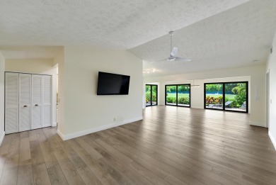 Meticulously Maintained and beautifully updated 3-bedroom on Eagle Wood Golf Course in Florida - for sale on GolfHomes.com, golf home, golf lot