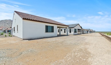 Expansive great room and dining area with optional vaulted on  in Arizona - for sale on GolfHomes.com, golf home, golf lot