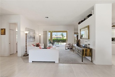 Enjoy beautiful sunsets by the pool in one of the cleanest and on Spanish Wells Golf and Country Club in Florida - for sale on GolfHomes.com, golf home, golf lot