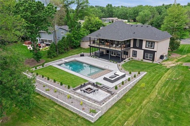 The ideal set of circumstances you have been looking for in on Forest Hills Golf Club in Minnesota - for sale on GolfHomes.com, golf home, golf lot