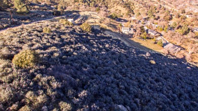 Take a look at this beautiful 1.88 acres of lot located on Fox on Oak Tree Country Club in California - for sale on GolfHomes.com, golf home, golf lot