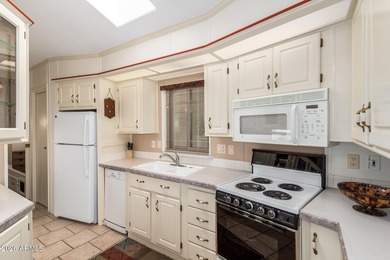 Golf course Casita Home just shy of 1000 sq ft, built and on Great Eagle Golf Club in Arizona - for sale on GolfHomes.com, golf home, golf lot