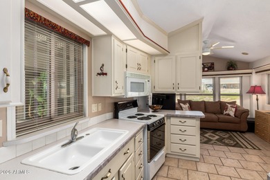 Golf course Casita Home just shy of 1000 sq ft, built and on Great Eagle Golf Club in Arizona - for sale on GolfHomes.com, golf home, golf lot