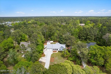 YOU can be home for CHRISTMAS! Seller is offering $5000 Buyer on Olde Point Golf and Country Club in North Carolina - for sale on GolfHomes.com, golf home, golf lot