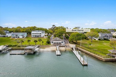 YOU can be home for CHRISTMAS! Seller is offering $5000 Buyer on Olde Point Golf and Country Club in North Carolina - for sale on GolfHomes.com, golf home, golf lot