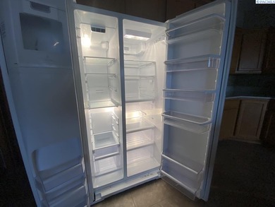 MLS# 290013 This stunning 3-bedroom home is located in a on Horn Rapids Golf Club in Washington - for sale on GolfHomes.com, golf home, golf lot