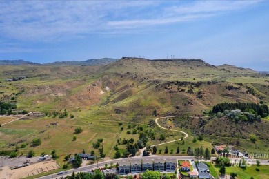 Nestled in Boise's East End, this modern townhouse offers a on Warm Springs Golf Club in Idaho - for sale on GolfHomes.com, golf home, golf lot