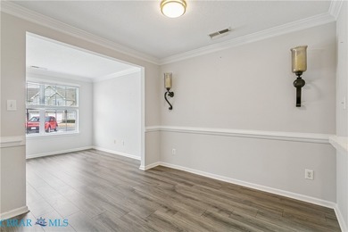 Lovely updated condo in Fairway Villas! Recent renovations on Williamsburg National Golf Club in Virginia - for sale on GolfHomes.com, golf home, golf lot