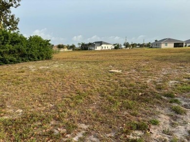 Welcome to beautiful Burnt Store Lakes! This wonderful oversized on Burnt Store Golf Club in Florida - for sale on GolfHomes.com, golf home, golf lot