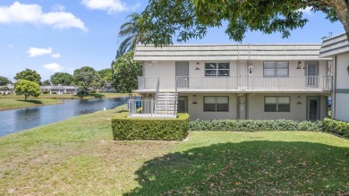 Waterfront Elegance | 2BR/2BA in King's Point Golf & Country on Kings Point Golf -Flanders Way in Florida - for sale on GolfHomes.com, golf home, golf lot