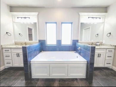 Welcome to this beautifully maintained four-year-old home on Pheasant Run in Oklahoma - for sale on GolfHomes.com, golf home, golf lot