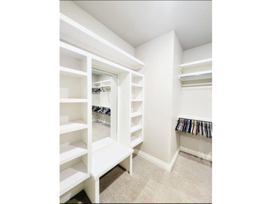 Welcome to this beautifully maintained four-year-old home on Pheasant Run in Oklahoma - for sale on GolfHomes.com, golf home, golf lot