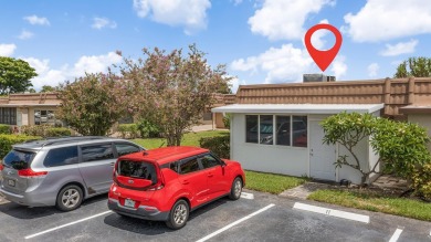 Gorgeous 1BR/1BA Accessible Villa in King's Point Golf & Country on Kings Point Golf - Executive in Florida - for sale on GolfHomes.com, golf home, golf lot