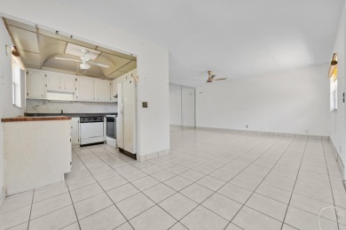 Value-Priced 2BR/2BA in King's Point Golf & Country Club - 55+ on Addison Reserve in Florida - for sale on GolfHomes.com, golf home, golf lot