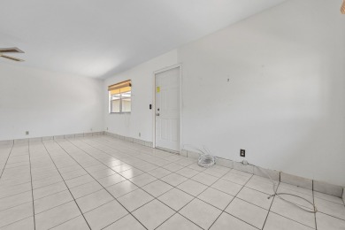 Value-Priced 2BR/2BA in King's Point Golf & Country Club - 55+ on Addison Reserve in Florida - for sale on GolfHomes.com, golf home, golf lot