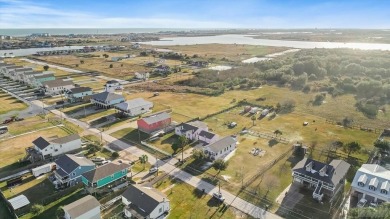 If you're living in Galveston and dreaming of chickens and on Moody Gardens Golf Course in Texas - for sale on GolfHomes.com, golf home, golf lot