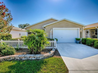 BOND PAID! This charming 2 Bedroom, 2 Bathroom Colony Patio on The Links of Spruce Creek in Florida - for sale on GolfHomes.com, golf home, golf lot