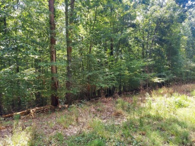 Your chance to own some beautiful, wooded property in the on Baneberry Golf and Resort Club in Tennessee - for sale on GolfHomes.com, golf home, golf lot