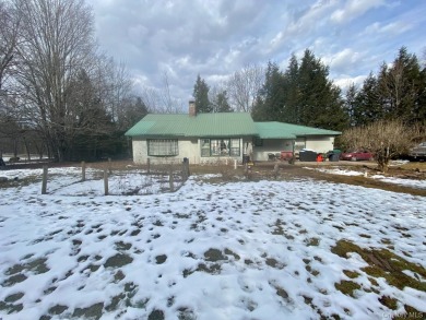 Sold as is.

3 minutes to the ski slopes and across the street on Windham Country Club in New York - for sale on GolfHomes.com, golf home, golf lot
