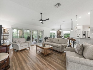 Spacious 3/2 Juniper in Sunset Pointe with Enclosed Lanai on The Links of Spruce Creek in Florida - for sale on GolfHomes.com, golf home, golf lot