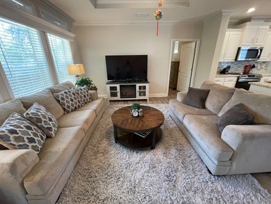 This 3 Bedroom 2 Bath home has been meticulously kept and is on Water Oak Country Club Estates in Florida - for sale on GolfHomes.com, golf home, golf lot