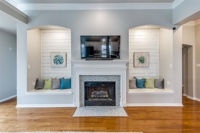 Welcome home to this beautifully updated home with a backyard on Oakmont Country Club in Texas - for sale on GolfHomes.com, golf home, golf lot