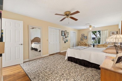 FIXER UPPER!! NO BOND! ROOF AND HWH 2015. 2-bedroom, 2-bathroom on El Diablo Executive Golf Course in Florida - for sale on GolfHomes.com, golf home, golf lot