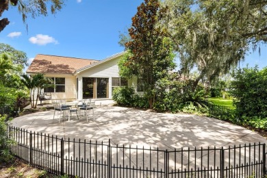FIXER UPPER!! NO BOND! ROOF AND HWH 2015. 2-bedroom, 2-bathroom on El Diablo Executive Golf Course in Florida - for sale on GolfHomes.com, golf home, golf lot