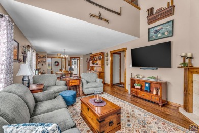 More than a townhome!... A smart, low-maintenance lifestyle near on Lake Shawnee Golf Course in Kansas - for sale on GolfHomes.com, golf home, golf lot
