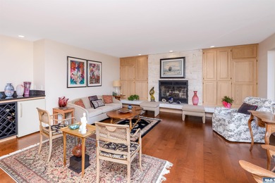 Beautifully updated 3 BR, 3 bath home overlooking the 11th hole on SunLand Golf and Country Club in Washington - for sale on GolfHomes.com, golf home, golf lot