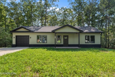 **SELLER OFFERING $5,000 TOWARDS BUYER'S CLOSING COSTS/OR on Lake Tansi Village Country Club in Tennessee - for sale on GolfHomes.com, golf home, golf lot