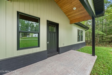 **SELLER OFFERING $5,000 TOWARDS BUYER'S CLOSING COSTS/OR on Lake Tansi Village Country Club in Tennessee - for sale on GolfHomes.com, golf home, golf lot