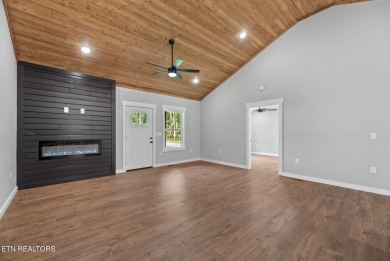**SELLER OFFERING $5,000 TOWARDS BUYER'S CLOSING COSTS/OR on Lake Tansi Village Country Club in Tennessee - for sale on GolfHomes.com, golf home, golf lot