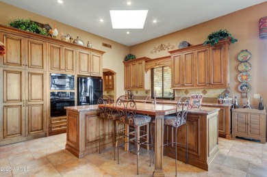 Lovely end unit townhome in the 55+ gated Tonto Verde Golf on Tonto Verde Golf Club in Arizona - for sale on GolfHomes.com, golf home, golf lot