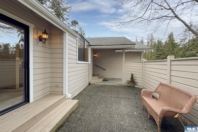 Discover this delightfully cozy sanctuary in the heart of on  in Washington - for sale on GolfHomes.com, golf home, golf lot