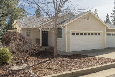 Beautifully maintained townhome in Murphys' Forest Meadows gated on Forest Meadows Golf Course in California - for sale on GolfHomes.com, golf home, golf lot