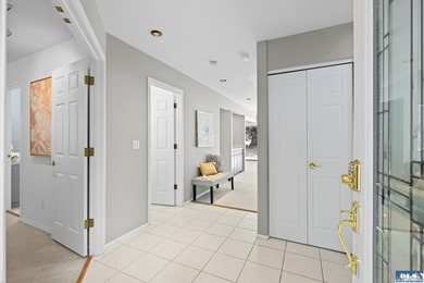 Welcome to this beautiful 2-bedroom + den, 2-bath condo in the on  in Washington - for sale on GolfHomes.com, golf home, golf lot