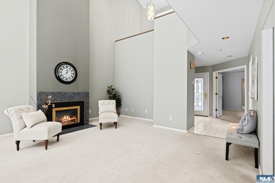 Welcome to this beautiful 2-bedroom + den, 2-bath condo in the on  in Washington - for sale on GolfHomes.com, golf home, golf lot