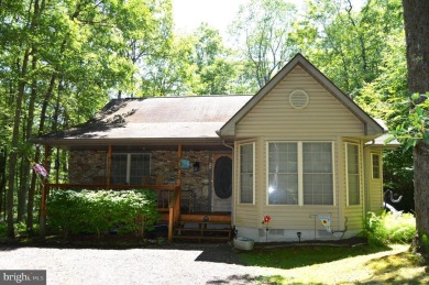 Welcome to the Dunnington Country Cottage Located at ALPINE LAKE on Alpine Lake Resort in West Virginia - for sale on GolfHomes.com, golf home, golf lot