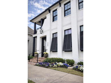 Homes with this kind of setting don't come around often. Located on Les Vieux Chenes Golf Course in Louisiana - for sale on GolfHomes.com, golf home, golf lot