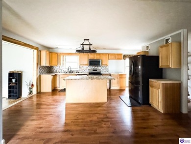 Highly motivated seller -- bring us an offer! AS IS Located in on Doe Valley Country Club in Kentucky - for sale on GolfHomes.com, golf home, golf lot