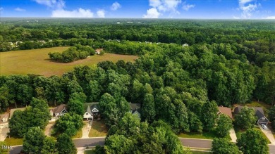 Wonderful 4BD/3.5BA Home in Clayton's Prestigious Glen Laurel on The Neuse Golf Club in North Carolina - for sale on GolfHomes.com, golf home, golf lot