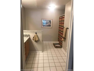 Rare Ground-Level Ranch in Lake Fenton Schools
Spacious 1,338 sq on Fenton Farms Golf Club in Michigan - for sale on GolfHomes.com, golf home, golf lot